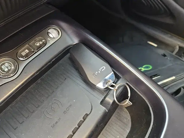 BYD Dolphin — Фото автомобиля 8