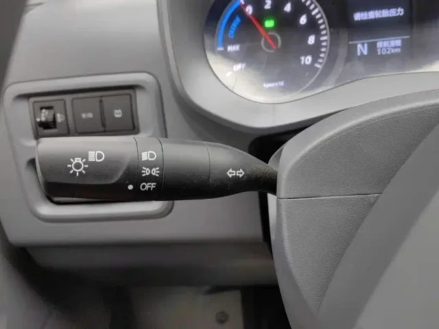 Wuling Yangguang — Фото автомобиля 21
