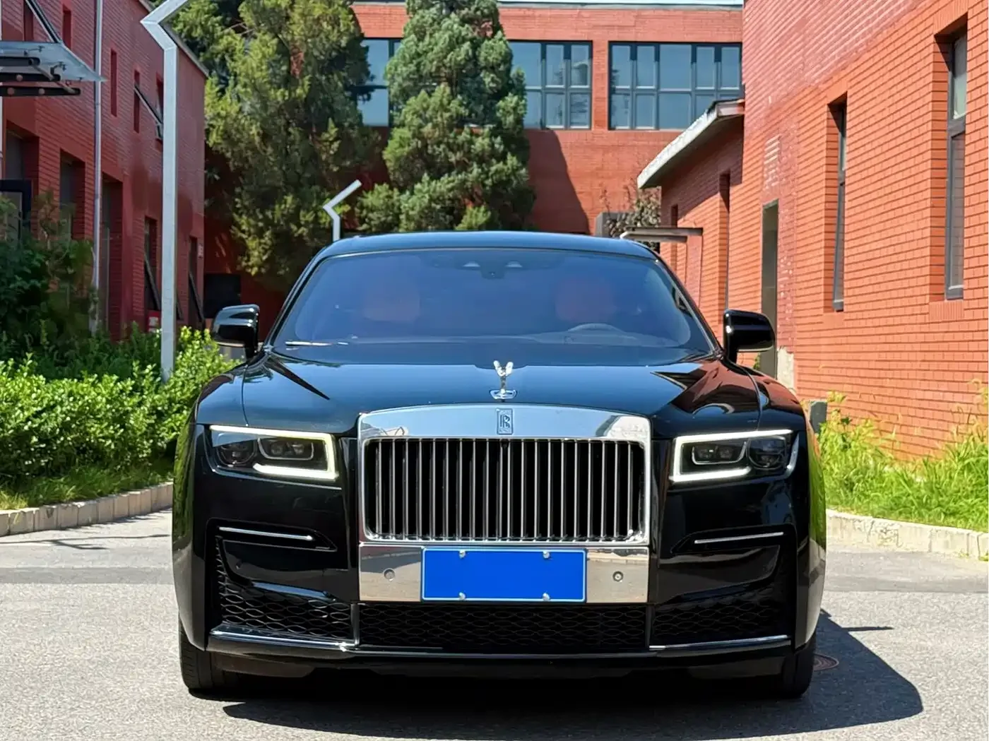 Rolls-Royce Ghost 2021 6.7T Long Wheelbase — Фото автомобиля 2