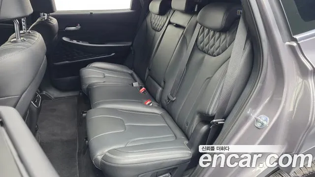 Hyundai Santafe — Фото автомобиля 23