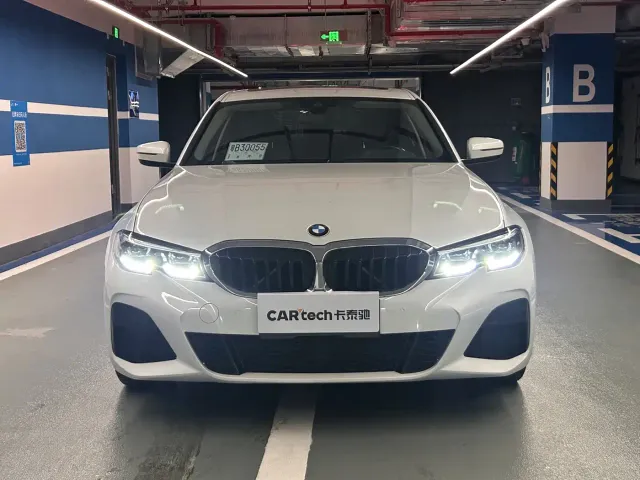 BMW 3 Series — Фото автомобиля 2