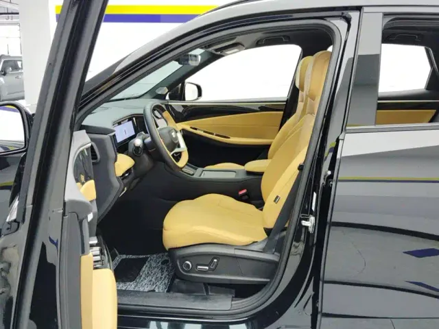 Geely Galaxy L7 — Фото автомобиля 9