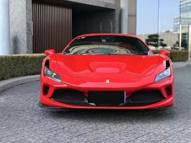 Ferrari F8 — Фото автомобиля 3