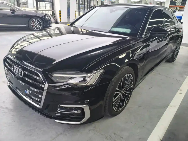 Фотография автомобиля — Audi A6L
