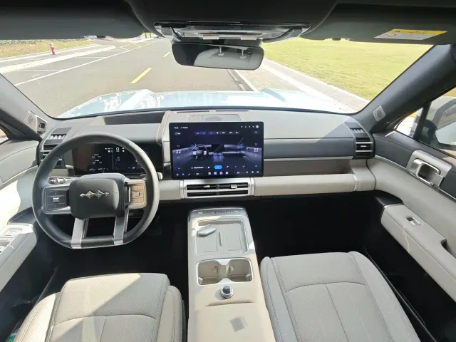 BYD FangChengBao Titanium 7 — Фото автомобиля 8