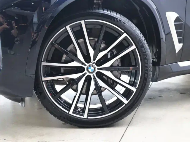BMW X5 — Фото автомобиля 26