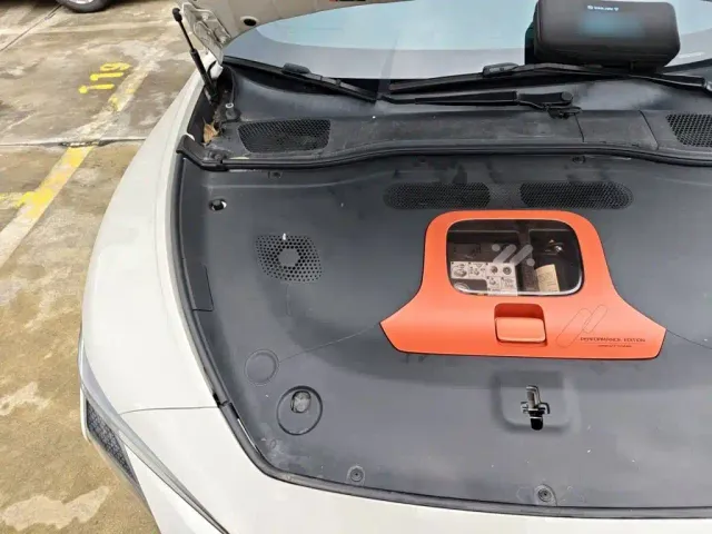 IM Motors L7 — Фото автомобиля 19