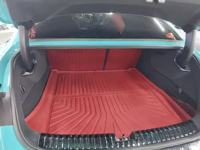 Xiaomi SU7 — Фото автомобиля 18