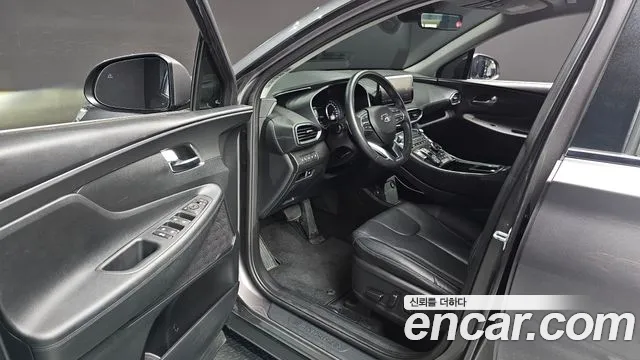 Hyundai Santafe — Фото автомобиля 10