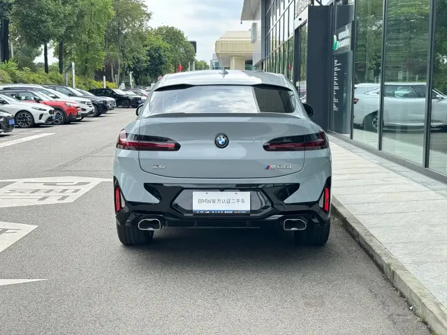 BMW X4 M40i — Фото автомобиля 6