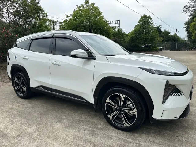 Geely Galaxy L7 — Фото автомобиля 11
