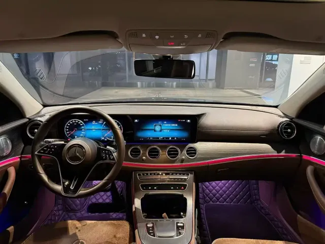Mercedes-Benz E-Class — Фото автомобиля 5