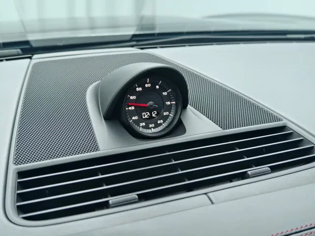Porsche Panamera — Фото автомобиля 10