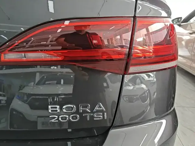 Volkswagen Bora 2023 200TSI DSG Yuexing PRO Edition — Фото автомобиля 7