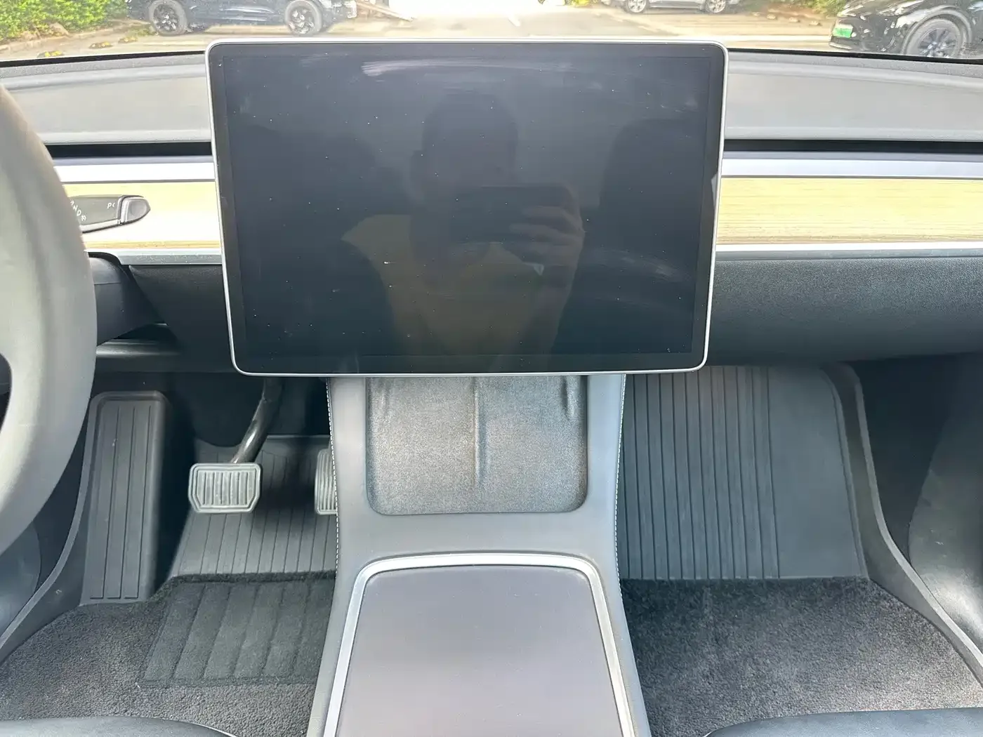 Tesla Model Y 2022 Facelift Long Range All-Wheel Drive Version — Фото автомобиля 15