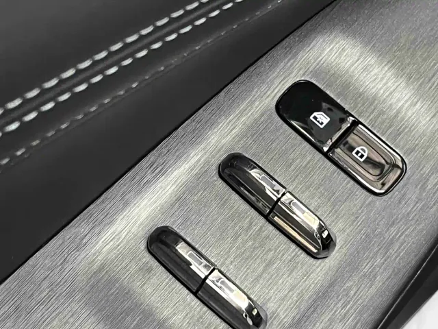 Dongfeng Fengshen L7 — Фото автомобиля 18