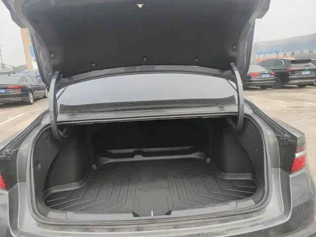 Geely Xingrui — Фото автомобиля 18