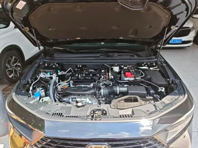 Honda Accord — Фото автомобиля 19