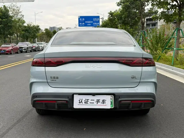 BYD Qin L — Фото автомобиля 4