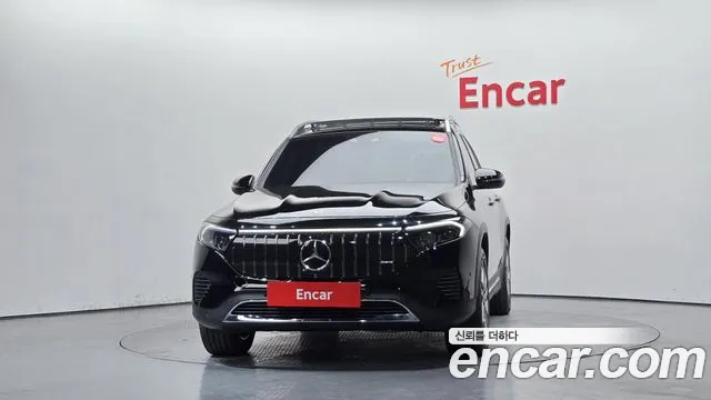 Mercedes-Benz EQB X243 — Фото автомобиля 3