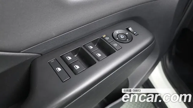 Hyundai Kona — Фото автомобиля 28