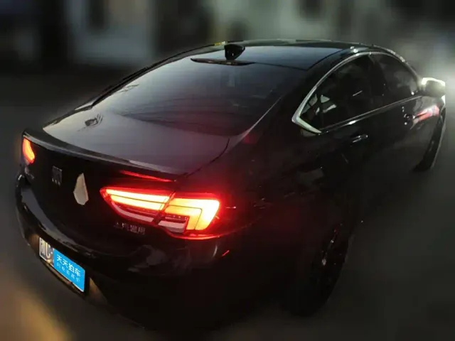 Buick Regal — Фото автомобиля 2