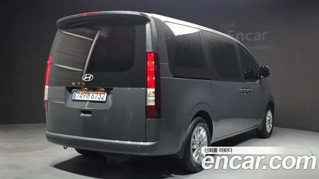 Hyundai Staria Новый Staria — Фото автомобиля 2