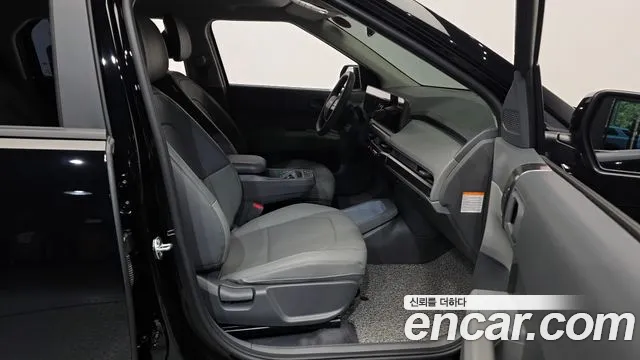 Kia EV3 — Фото автомобиля 17