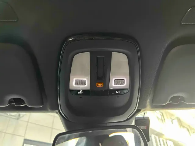 Volvo Volvo XC60 2024 B5 AWD Zhiyi Luxury Edition — Фото автомобиля 8