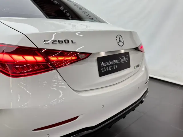 Mercedes-Benz C-Class — Фото автомобиля 6