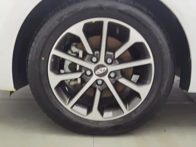 Chery Arrizo 5 — Фото автомобиля 17