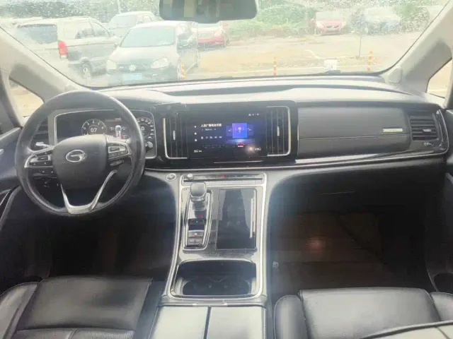 GAC Trumpchi M8 — Фото автомобиля 11