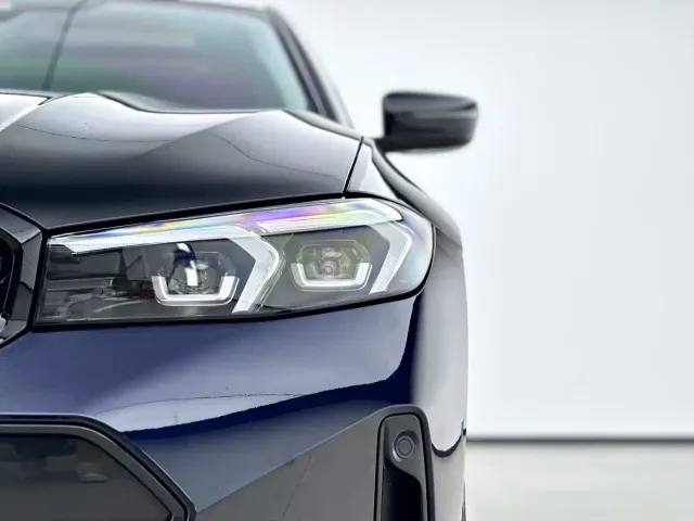 BMW 3 Series — Фото автомобиля 9