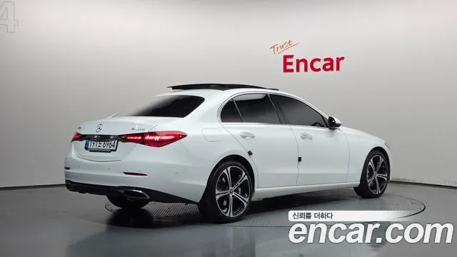 Mercedes-Benz C-Class W206 — Фото автомобиля 2