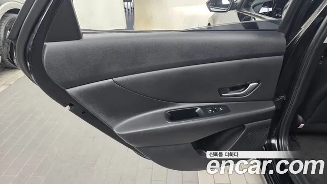 Hyundai AVANTE Avante (CN7) — Фото автомобиля 25