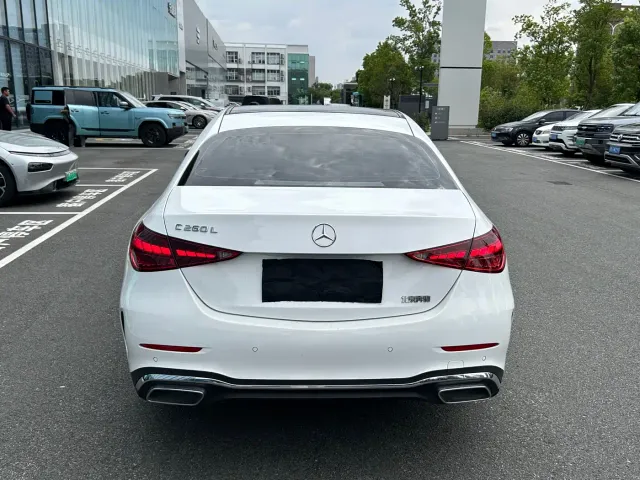 Mercedes-Benz C-Class — Фото автомобиля 17