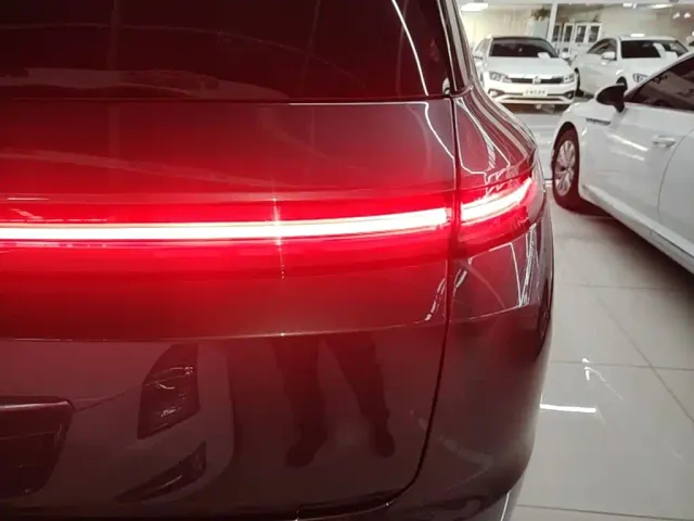 Li Auto L7 — Фото автомобиля 7