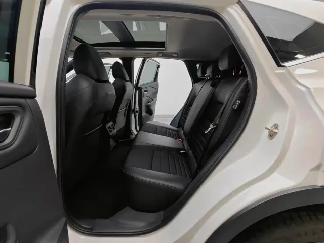 Nissan Qashqai — Фото автомобиля 10