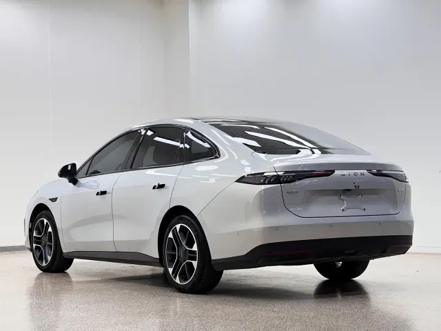 GAC Aion RT — Фото автомобиля 5