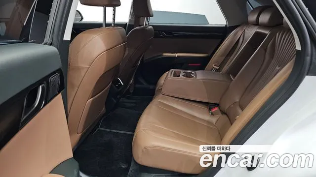 Hyundai Grandeur GN7 — Фото автомобиля 18