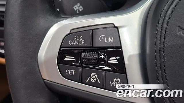 BMW 5-Series — Фото автомобиля 16