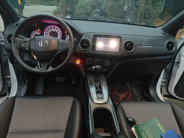 Honda XR-V — Фото автомобиля 10