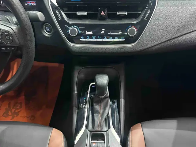 Toyota Corolla — Фото автомобиля 12