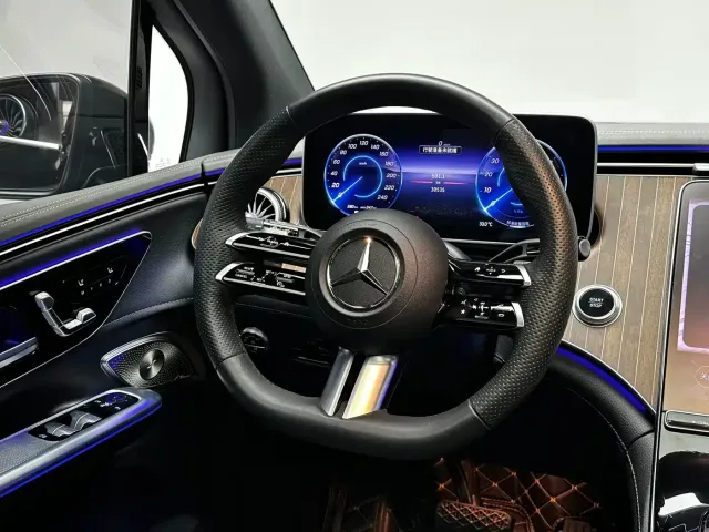 Mercedes-Benz Mercedes-Benz EQE SUV 2023 350 4MATIC Luxury Edition — Фото автомобиля 14