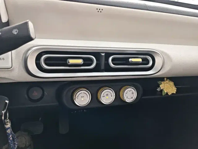 Wuling Hongguang Mini EV — Фото автомобиля 12