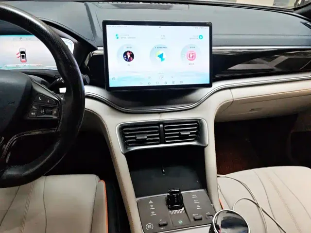 BYD Song PLUS — Фото автомобиля 13