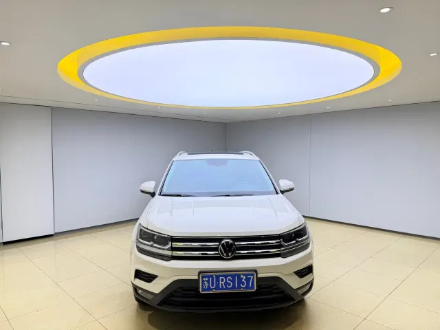 Volkswagen Tharu — Фото автомобиля 2