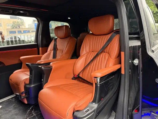 GAC Trumpchi E9 — Фото автомобиля 12