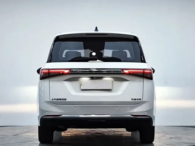 Wuling Jiachen — Фото автомобиля 7
