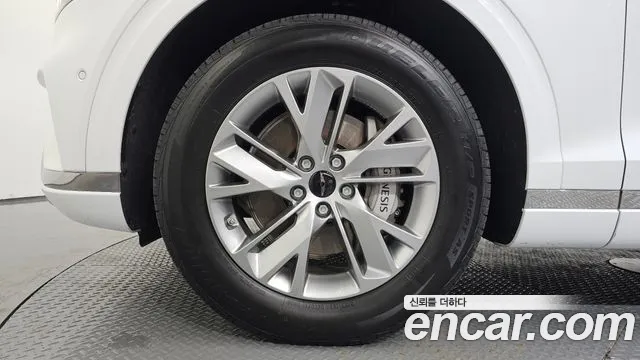 Genesis GV70 — Фото автомобиля 5